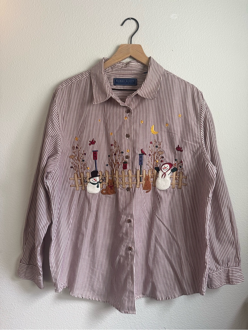 VTG Karen Scott Striped Embroidered Snowman and Cat Holiday Button Down Large